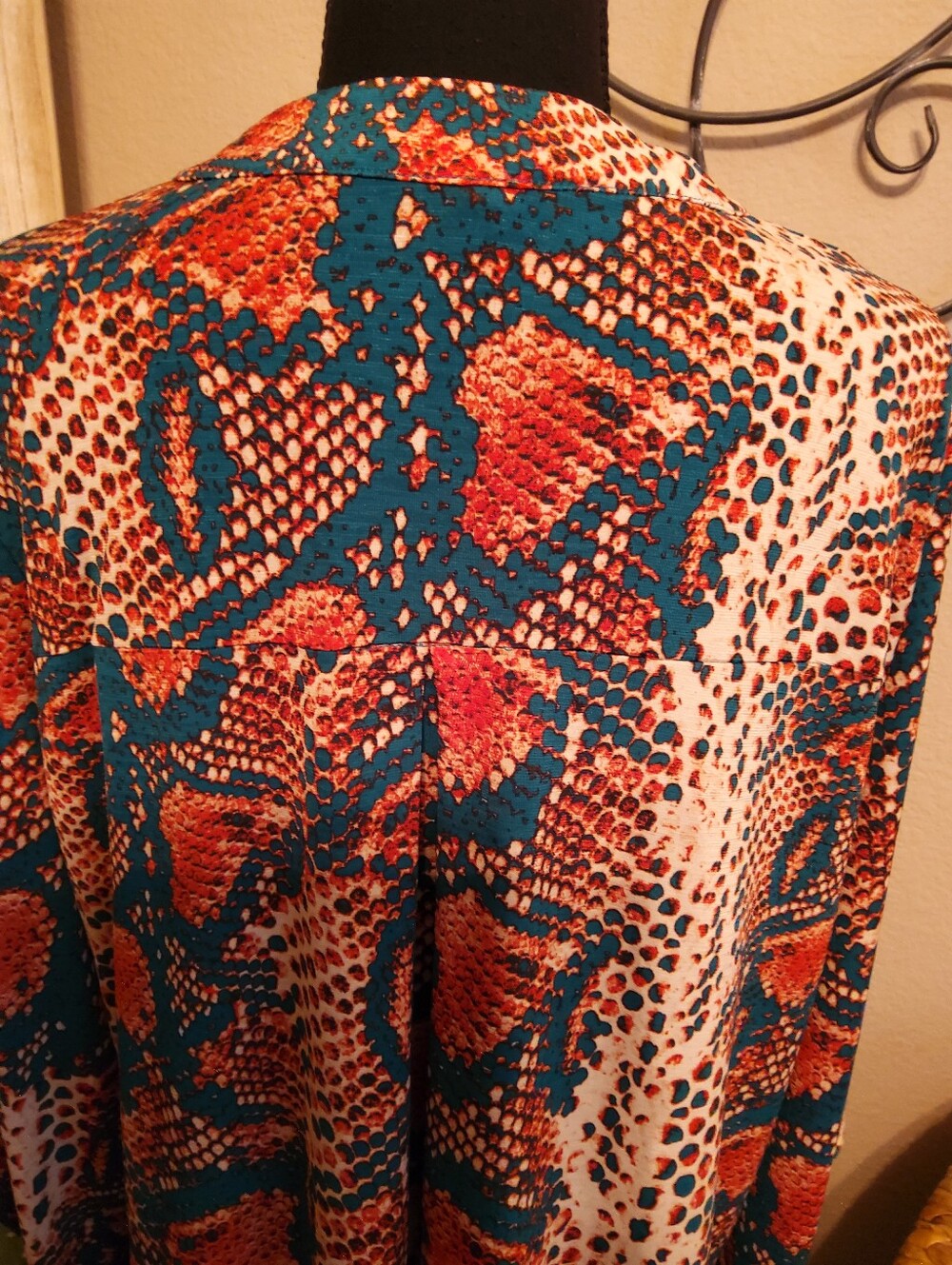 Dear Scarlett Teal and Orange Abstract Print Tunic - Picture 9 of 12